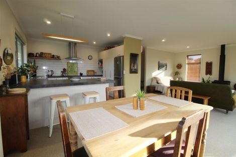 Photo of property in 48 Blue Stone Drive, Waiareka Junction, Oamaru, 9401