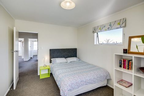 Photo of property in 9 Upham Crescent, Taradale, Napier, 4112