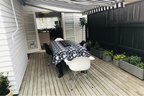 Photo of property in 46 Plunket Terrace, Hamilton East, Hamilton, 3216