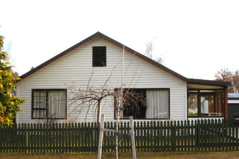 Photo of property in 34 Centennial Avenue, Arrowtown, 9302