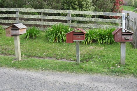 Photo of property in 44 Eucalyptus Way, Nikau Valley, Paraparaumu, 5032