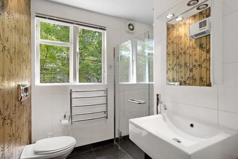 Photo of property in 137 Heaton Street, Merivale, Christchurch, 8052