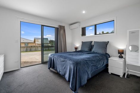 Photo of property in 40 Fairfax Crescent, Pyes Pa, Tauranga, 3112