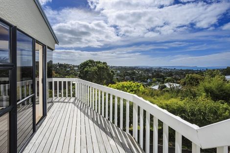 Photo of property in 9 Danbury Drive, Torbay, Auckland, 0630
