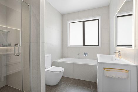 Photo of property in 11 Pacific Heights Road, Orewa, 0931