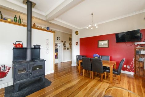 Photo of property in 50 London Street, Kimbolton, Feilding, 4777