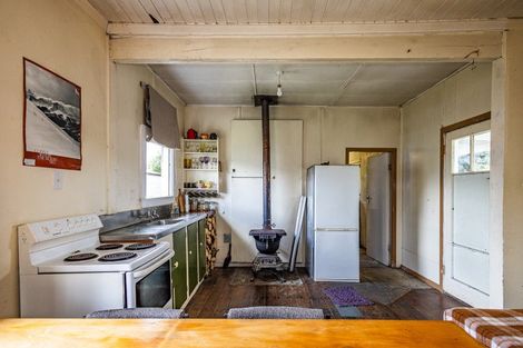 Photo of property in 15 Pitt Street, Raetihi, 4632