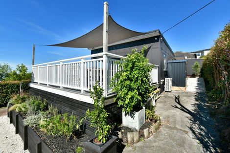 Photo of property in 1/9 Capitol Road, Matakatia, Whangaparaoa, 0930