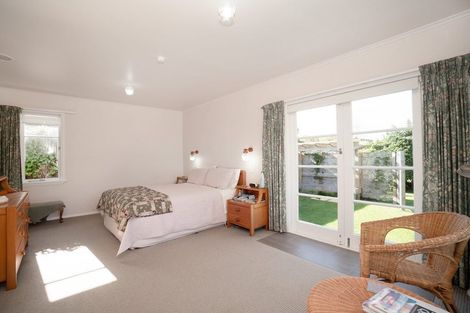 Photo of property in 8 Swansea Street, Hokowhitu, Palmerston North, 4410