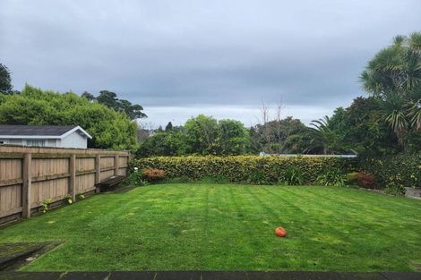 Photo of property in 14 Ngaio Street, Strandon, New Plymouth, 4312