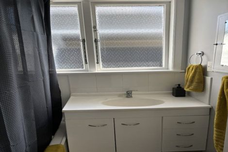 Photo of property in 28 Johnsview Terrace, Hillcrest, Hamilton, 3216