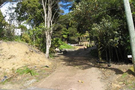 Photo of property in 291 Forest Hill Road, Waiatarua, Auckland, 0612