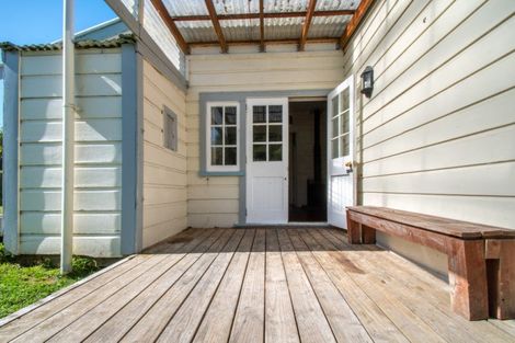 Photo of property in 104 Sandon Road, Feilding, 4702