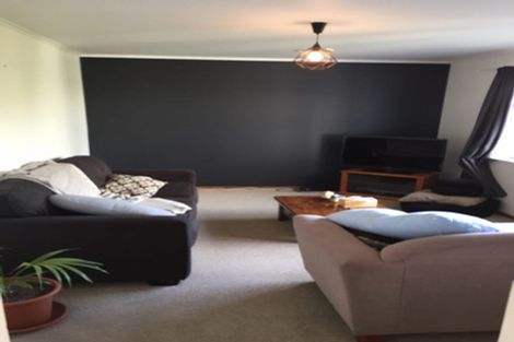 Photo of property in 1 Eddowes Street, Manurewa, Auckland, 2102