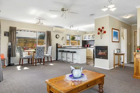 Photo of property in 59 Acacia Bay Road, Nukuhau, Taupo, 3330