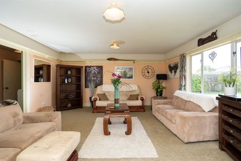 Photo of property in 12 Caesar Roose Drive, Glenview, Hamilton, 3206