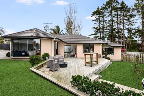 Photo of property in 16 Palm Grove Drive, Western Heights, Hamilton, 3200