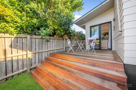 Photo of property in 70 Sturges Road, Henderson, Auckland, 0612