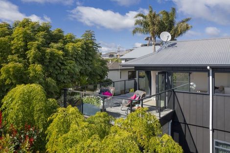 Photo of property in 28 Seaview Road, Otumoetai, Tauranga, 3110