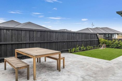 Photo of property in 10 Te Pakiaka Road, Pegasus, 7612