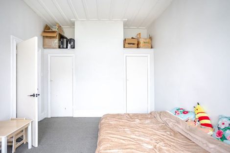 Photo of property in 15 Cole Street, Dannevirke, 4930