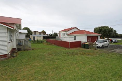 Photo of property in 3 Riemenschneider Street, Manaia, 4612