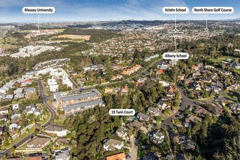 Photo of property in 19 Twin Court, Albany, Auckland, 0632