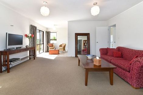 Photo of property in 14 Melandra Road, Stanmore Bay, Whangaparaoa, 0932