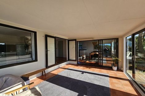 Photo of property in 17 Haunui Road, Pukerua Bay, 5026