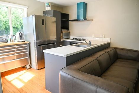 Photo of property in 21 Wildwood Avenue, Wainoni, Christchurch, 8061