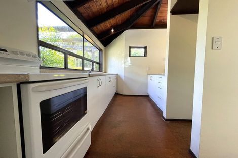 Photo of property in 1/64 Mirrabooka Avenue, Botany Downs, Auckland, 2010