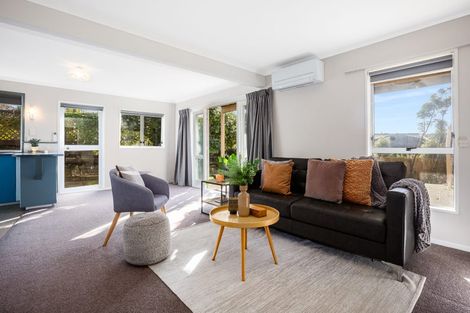 Photo of property in 15 Bowline Place, Whitby, Porirua, 5024