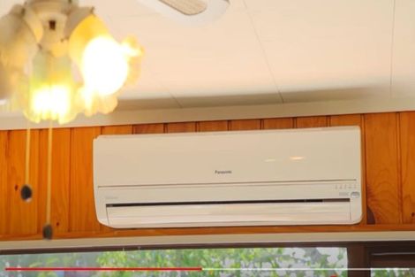 Photo of property in 1/20 Yeovil Road, Te Atatu Peninsula, Auckland, 0610