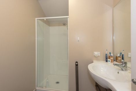 Photo of property in 2/25 Albert Street, Hamilton East, Hamilton, 3216