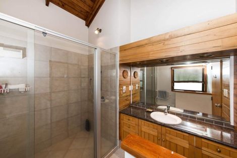 Photo of property in 283 Hill Road, The Gardens, Auckland, 2105