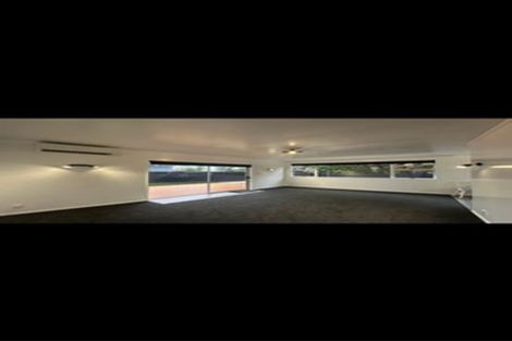 Photo of property in 17 Carlton Terrace, Westown, New Plymouth, 4310