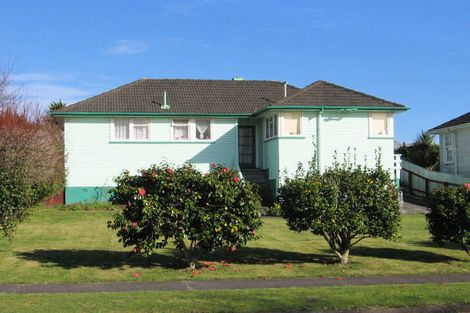 Photo of property in 21 Ashford Avenue, Hokowhitu, Palmerston North, 4410