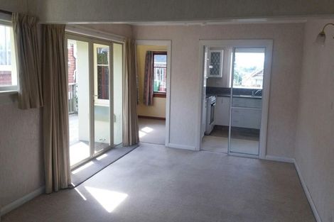 Photo of property in 16 Asquith Street, Caversham, Dunedin, 9012