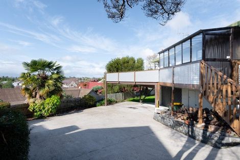 Photo of property in 17 Houhere Place, Pukete, Hamilton, 3200