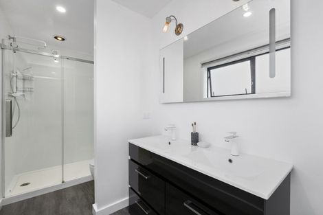 Photo of property in 133 Lisland Drive, Kinloch, Taupo, 3377