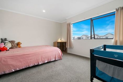 Photo of property in 32 Squadron Drive, Hobsonville, Auckland, 0616