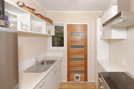 Photo of property in 1/112 Ennis Avenue, Pakuranga Heights, Auckland, 2010