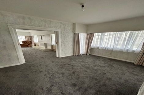 Photo of property in 22 Monarch Avenue, Hillcrest, Auckland, 0627