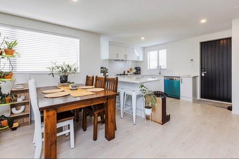 Photo of property in 18b Poruru Close, Papakura, 2110