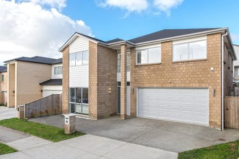 Photo of property in 10 Sunshine Lane, Flat Bush, Auckland, 2019