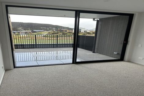 Photo of property in 9/7 Northlake Drive, Wanaka, 9305