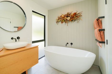 Photo of property in 10 Kennedy Way, New River Ferry, Invercargill, 9879