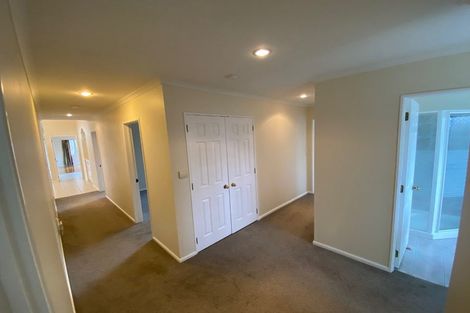 Photo of property in 14 Glencullen Place, Dannemora, Auckland, 2016