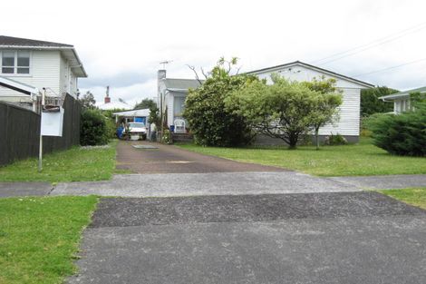 Photo of property in 14 House Avenue, Mangere Bridge, Auckland, 2022