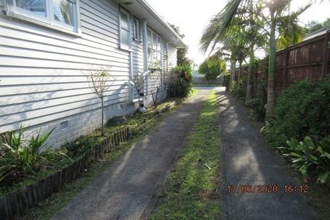 Photo of property in 63 Hepburn Road, Glendene, Auckland, 0602